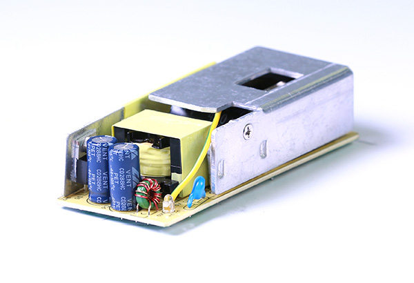 深圳电源适配器12V4A-705