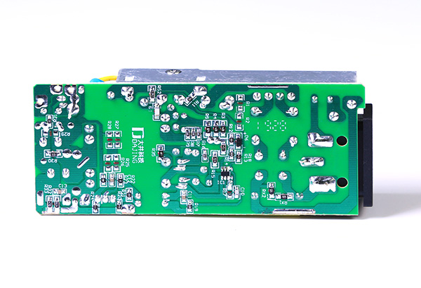 深圳电源适配器12V4A-705