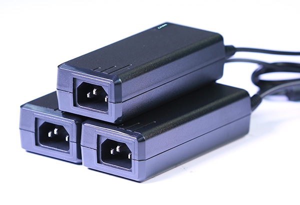 一体机专用电源适配器19V3.15A-50898